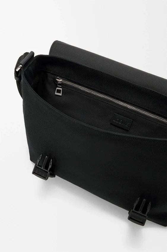 Średnia torba Flex Messenger z płótna i szczotkowanego zamszu Średnia torba Flex Messenger z płótna i szczotkowanego zamszu