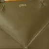 Średnia torba typu „Puzzle Fold” z błyszczącej skóry cielęcej Średnia torba typu „Puzzle Fold” z błyszczącej skóry cielęcej