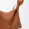 Średnia torba typu „scarf bag” z gładkiej skóry cielęcej