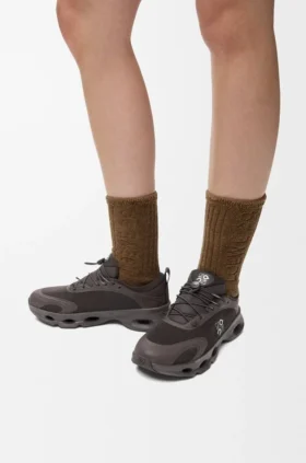 Sneakersy Cloudsolo