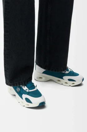Sneakersy Cloudsolo