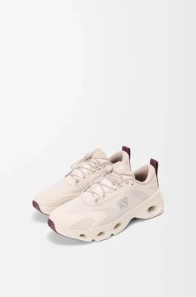 Sneakersy Cloudsolo