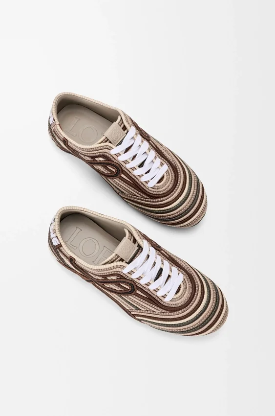 Sneakersy Yago z haftowanego płótna Sneakersy Yago z haftowanego płótna