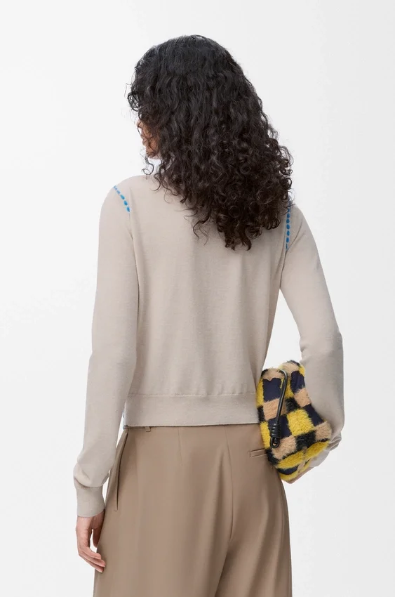 Sweter-szalik z wełny Sweter-szalik z wełny