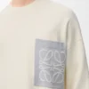 Sweter z kieszenią „Anagram” z mieszanki bawełny Sweter z kieszenią „Anagram” z mieszanki bawełny
