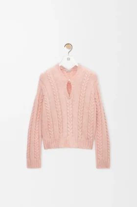 Sweter z wełny