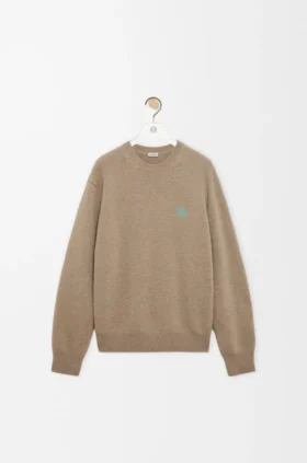 Sweter z wełny