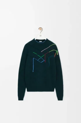 Sweter z wełny
