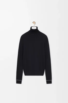 Sweter z wełny