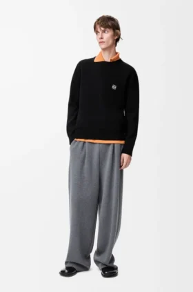 Sweter z wełny