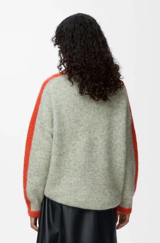 Sweter z wełny Sweter z wełny