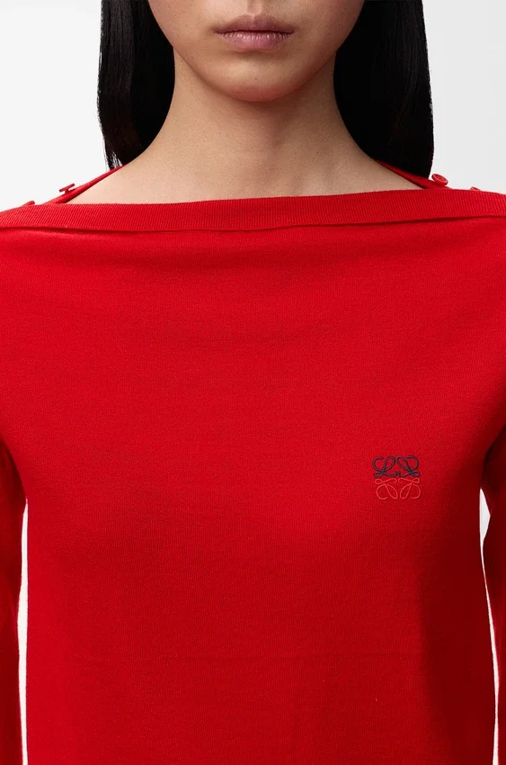 Sweter z wełny merynosowej Sweter z wełny merynosowej