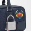 Torba Cats Amazona 23 w wersji skróconej z haftowanego dżinsu Torba Cats Amazona 23 w wersji skróconej z haftowanego dżinsu