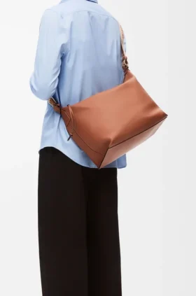 Torba Cubi Crossbody z miękkiej, gładkiej skóry cielęcej i żakardu