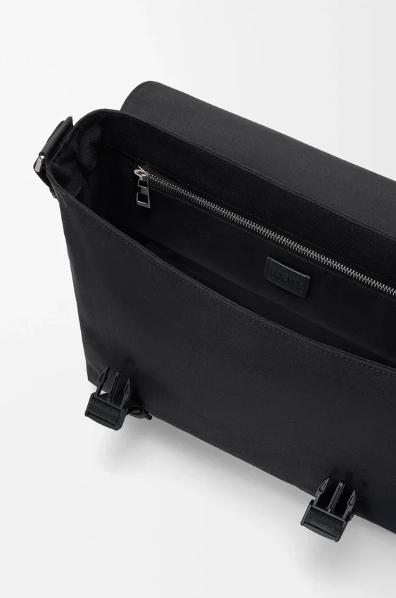 Torba Flex Messenger w rozmiarze średnim z płótna i zamszu Torba Flex Messenger w rozmiarze średnim z płótna i zamszu