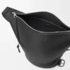 Torba Loop Bucket z miękkiej, ziarnistej skóry cielęcej Torba Loop Bucket z miękkiej, ziarnistej skóry cielęcej
