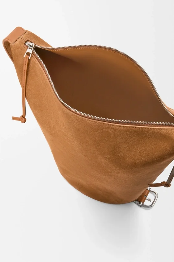 Torba „Loop Bucket” z zamszowej skóry cielęcej Torba „Loop Bucket” z zamszowej skóry cielęcej