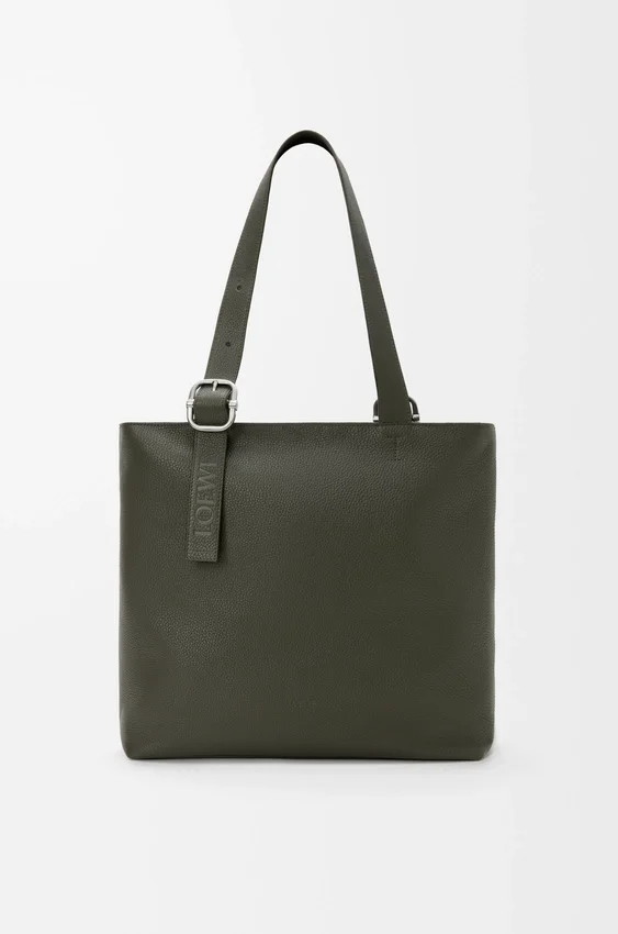 Torba „Loop Zipped Tote” z miękkiej skóry cielęcej o ziarnistej fakturze Torba „Loop Zipped Tote” z miękkiej skóry cielęcej o ziarnistej fakturze