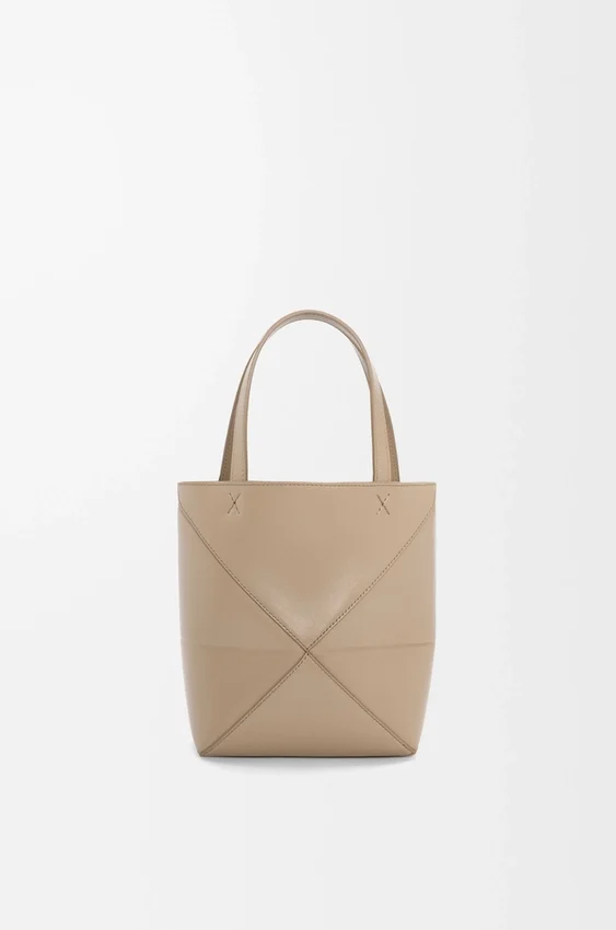 Torba Mini Puzzle Fold z błyszczącej skóry cielęcej Torba Mini Puzzle Fold z błyszczącej skóry cielęcej