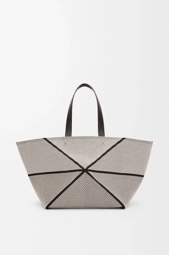 Torba Puzzle Fold w rozmiarze XXL z płótna żakardowego i skóry cielęcej Torba Puzzle Fold w rozmiarze XXL z płótna żakardowego i skóry cielęcej
