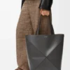 Torba Puzzle Fold XL z błyszczącej skóry cielęcej Torba Puzzle Fold XL z błyszczącej skóry cielęcej