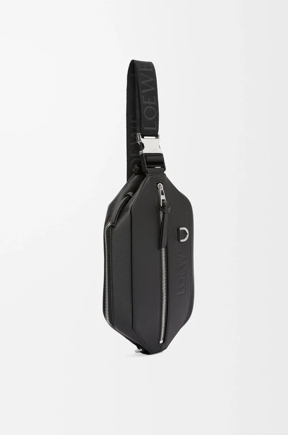 Torba typu „Convertible Sling” z klasycznej skóry cielęcej Torba typu „Convertible Sling” z klasycznej skóry cielęcej