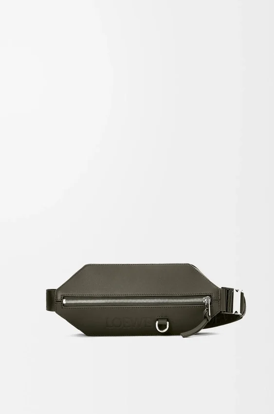 Torba typu „Convertible Sling” z klasycznej skóry cielęcej Torba typu „Convertible Sling” z klasycznej skóry cielęcej