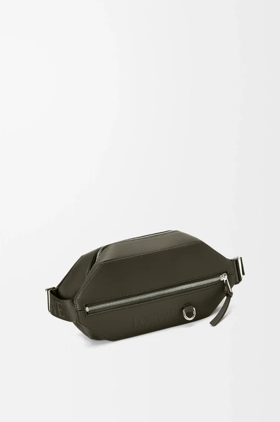 Torba typu „Convertible Sling” z klasycznej skóry cielęcej Torba typu „Convertible Sling” z klasycznej skóry cielęcej