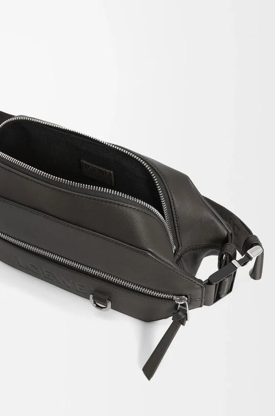 Torba typu „Convertible Sling” z klasycznej skóry cielęcej Torba typu „Convertible Sling” z klasycznej skóry cielęcej