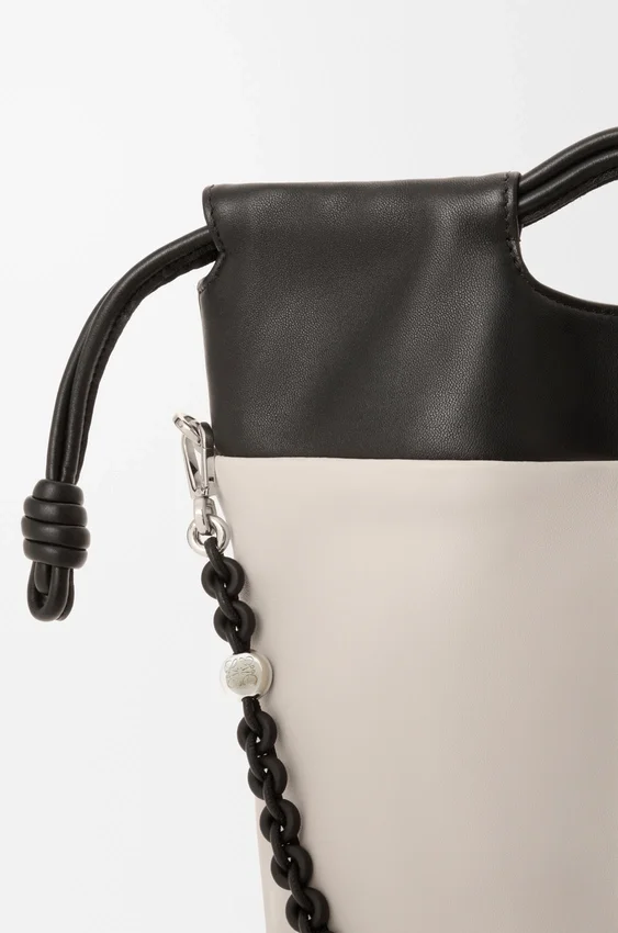 Torba typu tote „Flamenco Purse” z miękkiej skóry jagnięcej typu nappa Torba typu tote „Flamenco Purse” z miękkiej skóry jagnięcej typu nappa
