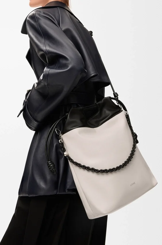 Torba typu tote „Flamenco Purse” z miękkiej skóry jagnięcej typu nappa Torba typu tote „Flamenco Purse” z miękkiej skóry jagnięcej typu nappa