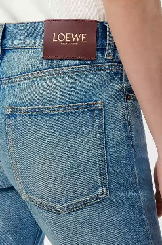 Wąskie dżinsy z denimu Wąskie dżinsy z denimu
